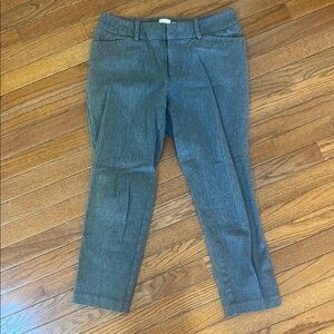 Gray Women's Size 4 Capri Pants